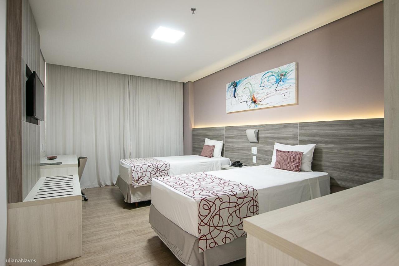 IT Itabira Hotel Bagian luar foto